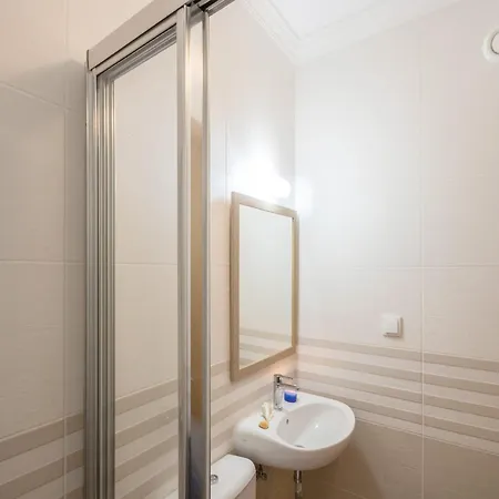 Villa In Olhos De Agua With Private Pool * Албуфейра
